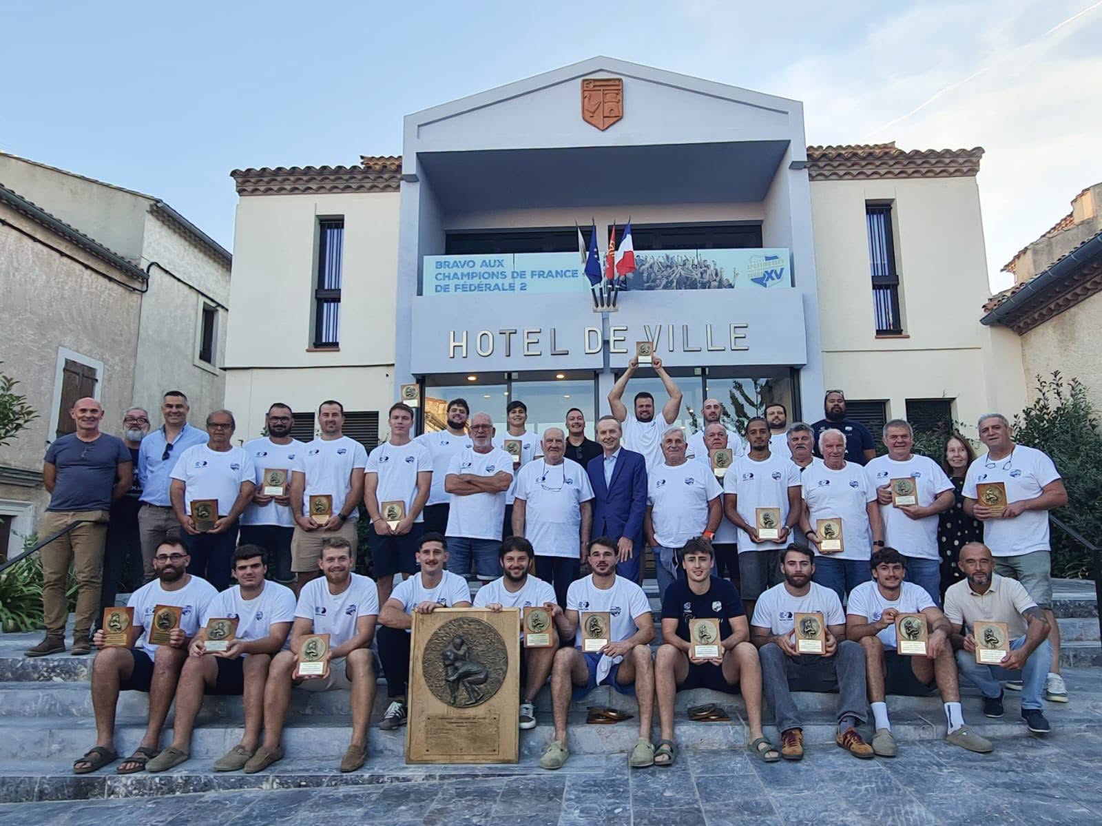 rugby champions a lhonneur leucate 5 - Mairie de Leucate